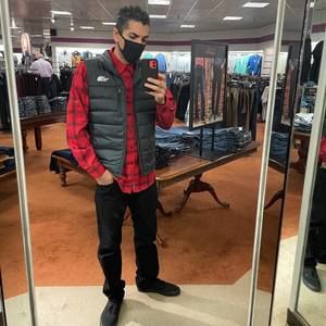 Meet your Posher, Felipe